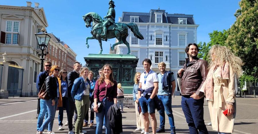 Centre The Hague On Foot with Wonderful Storyteller - 2hr - Starting at Paviljoensgracht and the canal district