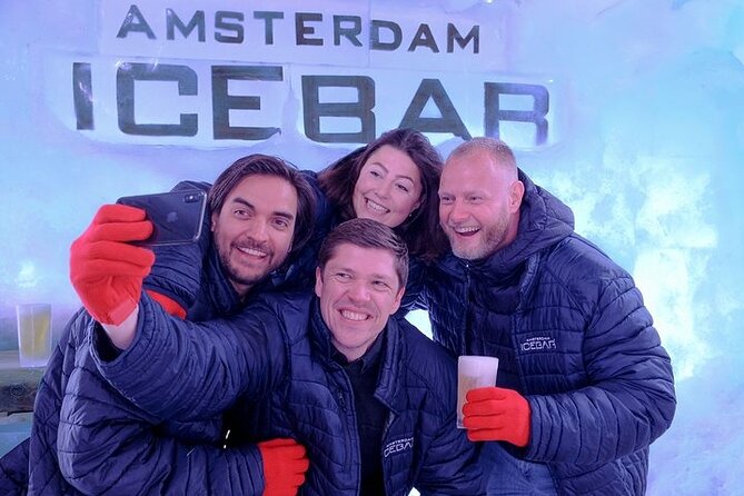 Combo Ticket: Xtracold Icebar Amsterdam and 1-Hour Canal Cruise - How long you really need at the Icebar