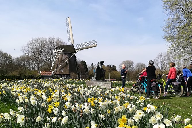Countryside Bike Tour from Amsterdam: Cheese, Clogs & a Windmill - Irene Hoeve: cheese, clogs, and a proper break