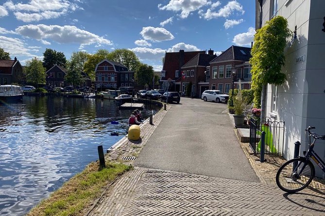 Countryside Fishermen Villages & Cheese E-bike Tour - Monnickendam and the old fishing coast