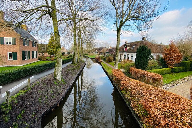 Day Tour Giethoorn, Afsluitdijk and Zaanse Schans with Boat Cruise - Is the $139.48 price fair?
