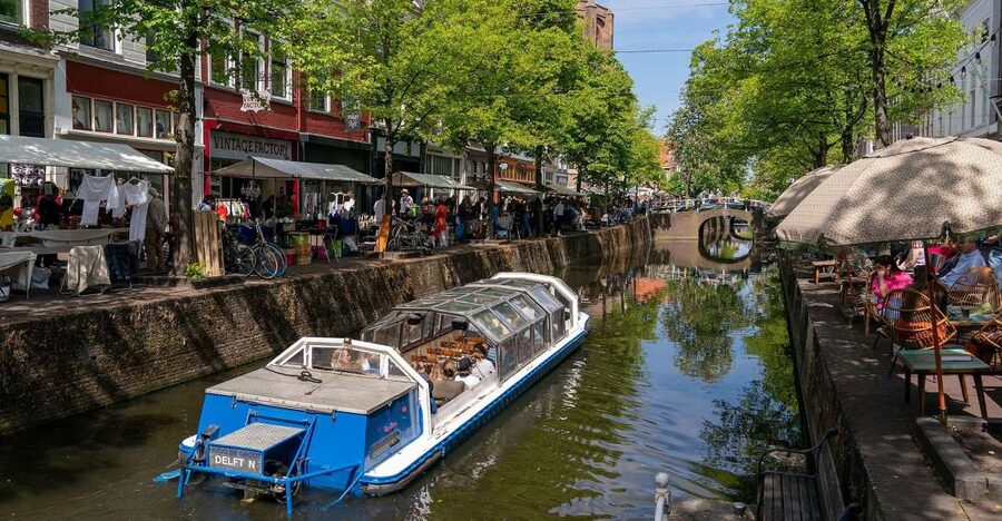 Delft: Canal Cruise with Guided Commentary - How much value do you get for $15?