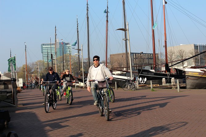 E-Bike Tour, Amsterdam's Highlights and Hidden Gems - Why a bike is the right way to meet Amsterdam