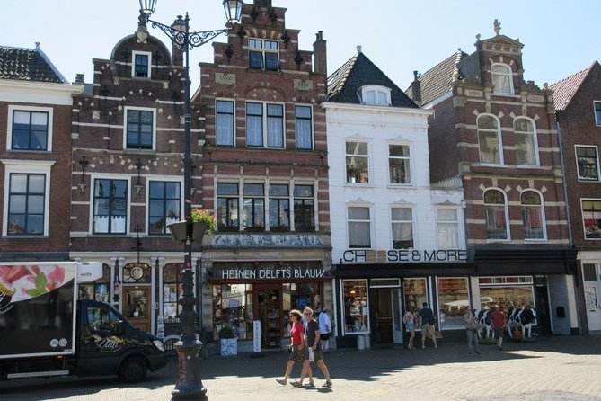 e-Scavenger hunt Delft: Explore the city at your own pace - Key points to know before you book