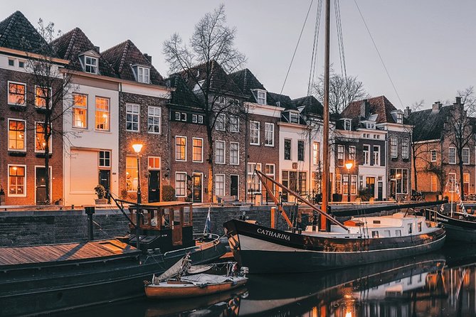 e-Scavenger hunt Den Bosch: Explore the city at your own pace - The Stadhuis and Grote Kerk set the tone