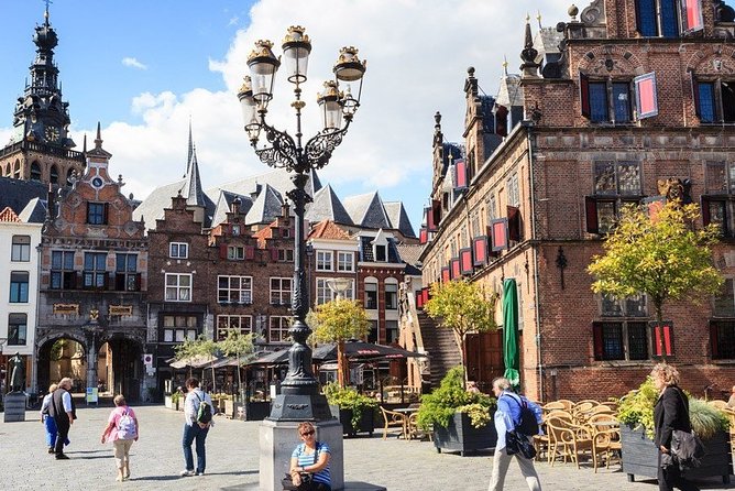 e-Scavenger hunt Nijmegen: Explore the city at your own pace - Marienburgkapel and the Latijnse School