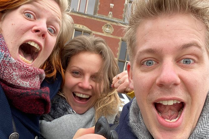 e-Scavenger hunt Utrecht: Explore the city at your own pace - The flower market and the Oudegracht