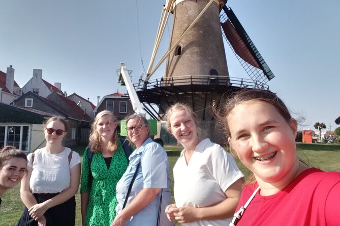 e-Scavenger hunt Zierikzee: Explore the city at your own pace - Zuidhavenpoort and the power of the port