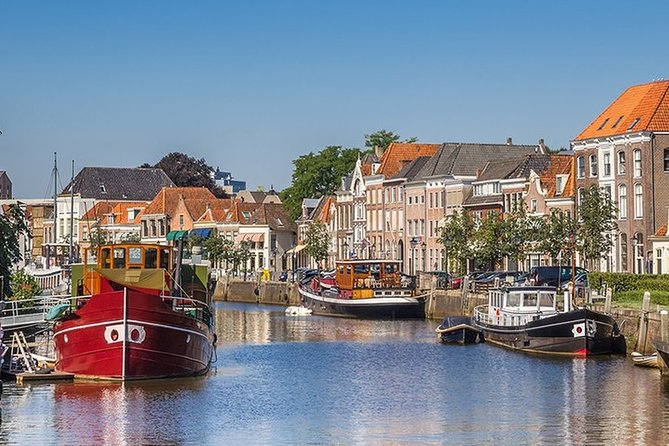 e-Scavenger hunt Zwolle: Explore the city at your own pace - Price, phones, and practical value