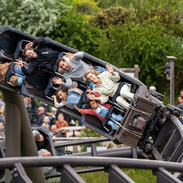 Emmen: Wildlands Adventure Zoo and Rimbula River Boat Ride - Climb through the Jungle Trail and Animazia