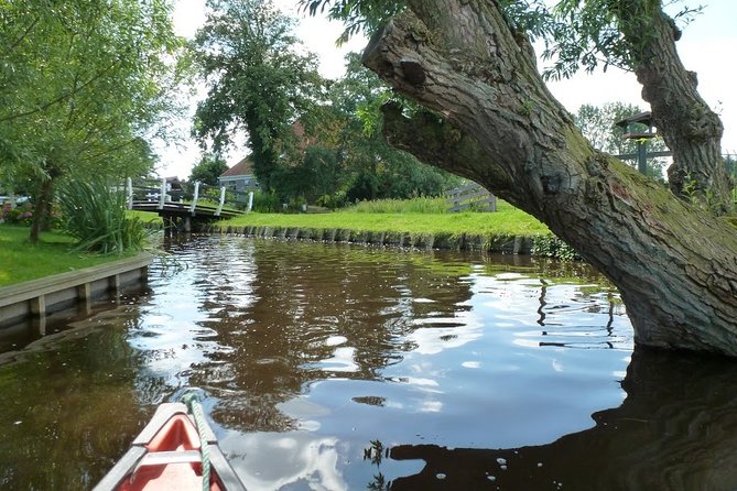 Fresh nose tour with the canoe through the nature near Amsterdam - Key points to know before you book