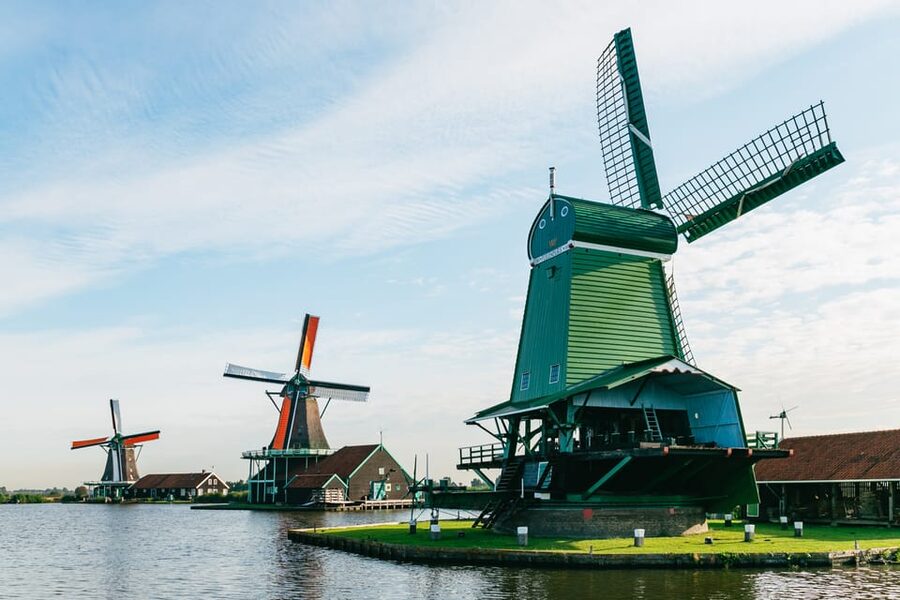 From Amsterdam: Zaanse Schans, Edam, & Marken Full-Day Trip - Zaanse Schans before the crowds