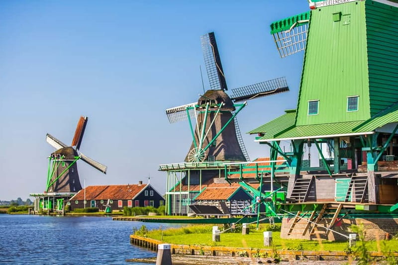 From Amsterdam: Zaanse Schans, Volendam, and Marken Day Trip - Basic or all-inclusive: which makes sense?