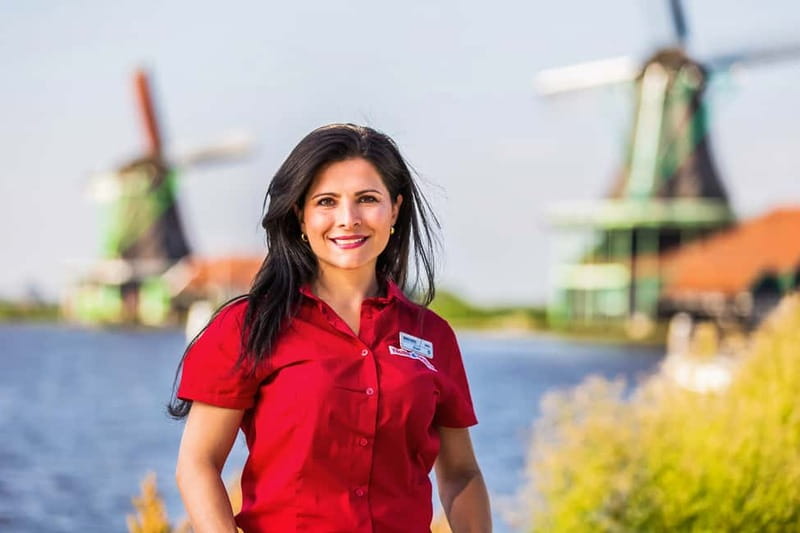 From Amsterdam: Zaanse Schans, Volendam, and Marken Day Trip - Who will enjoy this half-day outing?