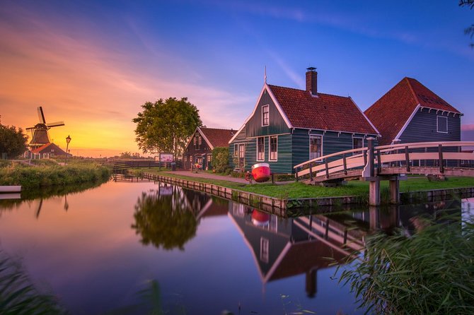 From Amsterdam: Zaanse Schans, Volendam, Giethoorn with Boat Tour - Key points to know before booking