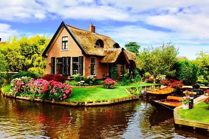 From Amsterdam: Zaanse Schans, Volendam, Giethoorn with Boat Tour - Who will get the most from this outing