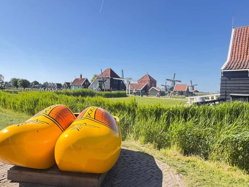 From Amsterdam: Zaanse Schans Windmills & More - E-Bike Tour - Landsmeer and the open Waterlands