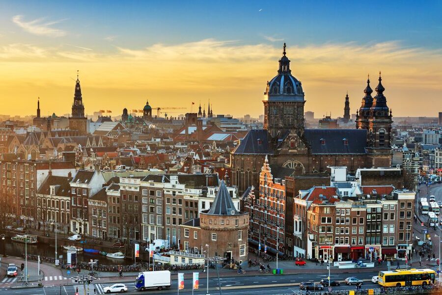 From Brussels: Day Trip to Amsterdam with Canal Boat Cruise - Weather, walking, and comfort