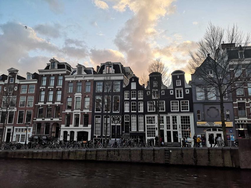 From Brussels: Day Trip to Amsterdam with Canal Boat Cruise - Making the most of 3.5 hours alone