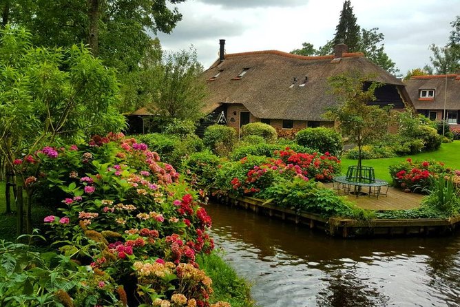 Giethoorn Guided DayTrip from Amsterdam - Key points to know before booking