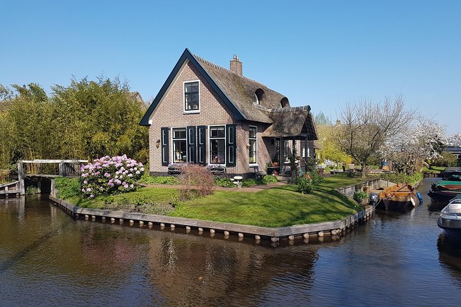 Giethoorn Small-Group Tour from Amsterdam (Max. 8 People) - Leaving Amsterdam at 10:30 in a small van