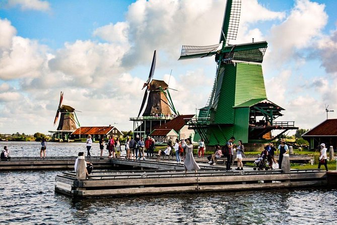 Giethoorn, Zaanse Schans Windmills Guided Day Trip from Amsterdam - Should you book the Zaanse Schans and Giethoorn day trip?