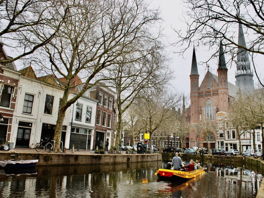 Gouda: Open Boat City Canal Cruise - Who will enjoy this Gouda cruise?