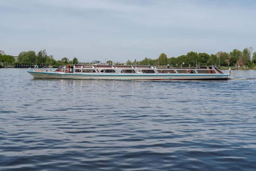 Groningen: City Canal Cruise - How useful is the commentary?