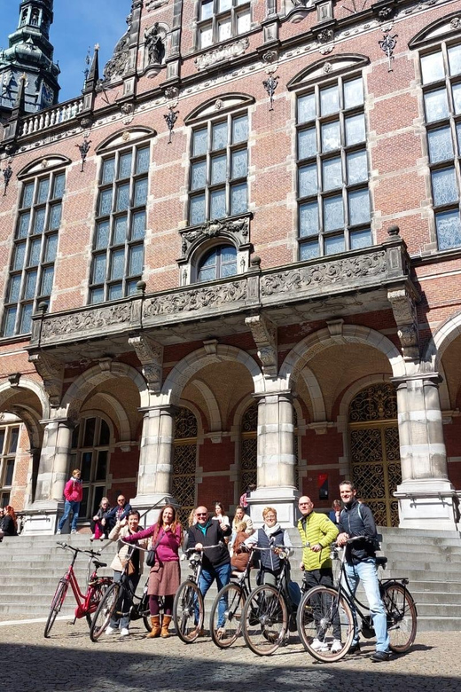 Groningen: City Highlights Bike Tour - The Martini Tower gives Groningen its landmark
