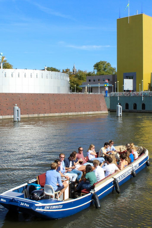 Groningen: Open Boat City Canal Cruise - Seeing Groningen from the Schuitendiep