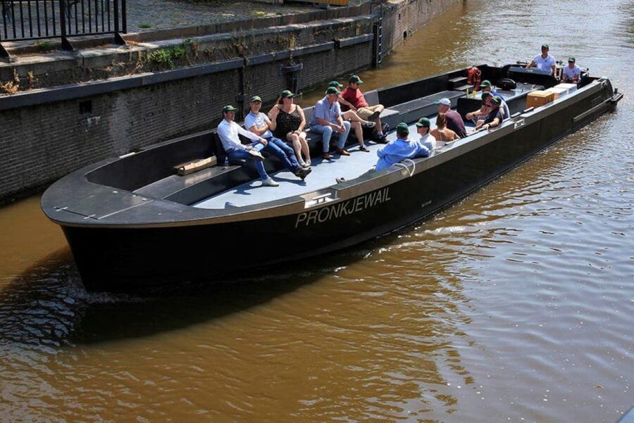Groningen: Open Boat City Cruise - Seeing Groningen From the Pronkjewail
