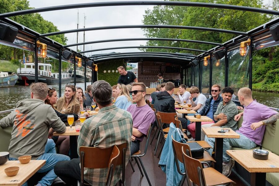 Groningen: Terrace Boat Experience with a Cozy Bar - Drinks, snacks, and the real cost of the outing