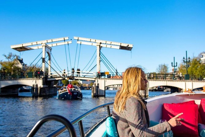 Guided Amsterdam Canal Cruise – Snacks & Drinks on board(1 Hour) - The old church and the Red Light District
