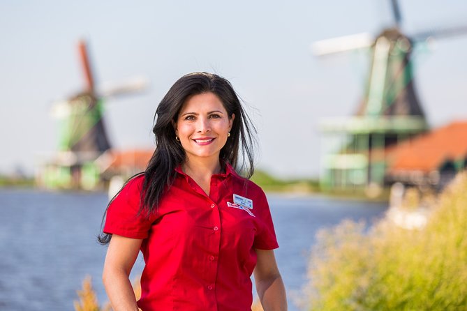 Guided Day Trip - Volendam, Zaanse Schans, Marken & Edam - Edam and the cost of fitting in one more town