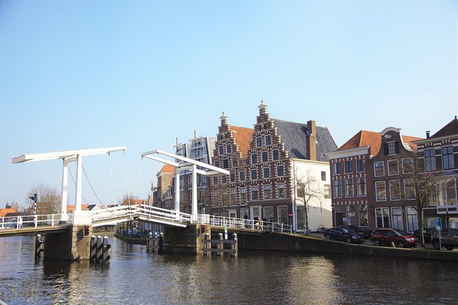 Guided Food Tour Haarlem (4-8 guests) - Old City - Six stops turn lunch into a walking sampler