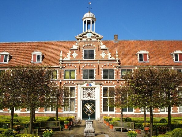 Haarlem: 50 minutes Boat Cruise - Central Station and the birth of Dutch rail travel