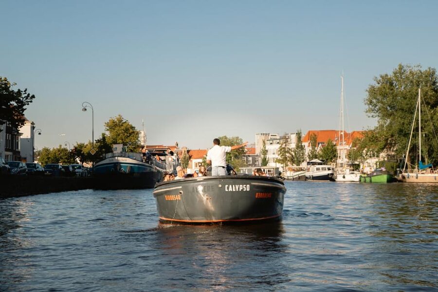 Haarlem Private Canal Tour with Bites and Unlimited Drinks - Price, timing, and the real value
