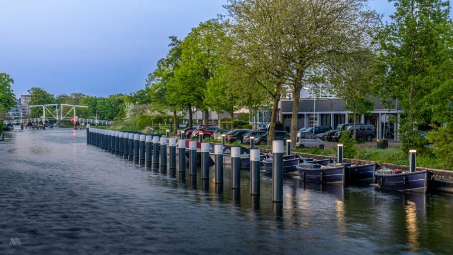 Haarlem: Self-Drive Private Electric Boat Rental - From canal houses to open water and Dutch countryside