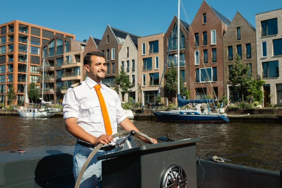 Haarlem: Sightseeing Boat Tour with Snacks and Drinks - Snacks, cheese, beer, and wine on the water