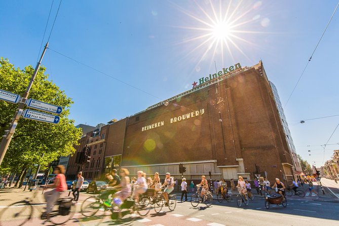 Heineken Experience Amsterdam and Canal Cruise with Snackbox - Who will enjoy this combination most