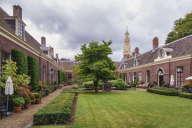 Highlight Bike Tours Haarlem - Getting your bicycle and preparing to ride