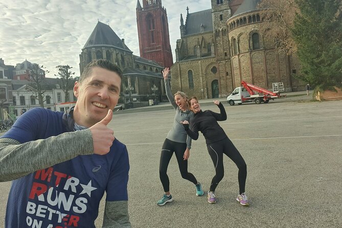 Highlight Running Tour - Helpoort and the old city walls