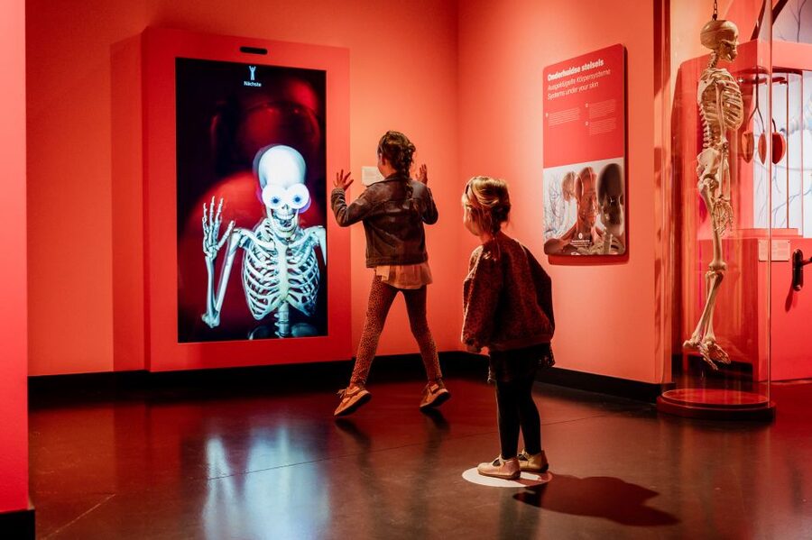 Kerkrade: Discovery Museum Entry Ticket - Make a gadget in the Science Lab