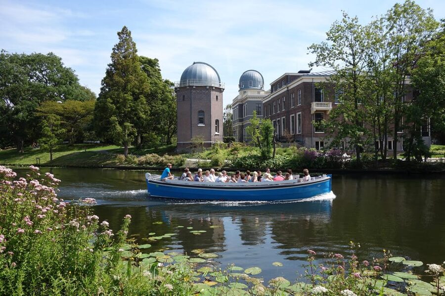 Leiden: Cruise through the Historic City Center with Guide - The Guide Brings Leiden’s Story to Life