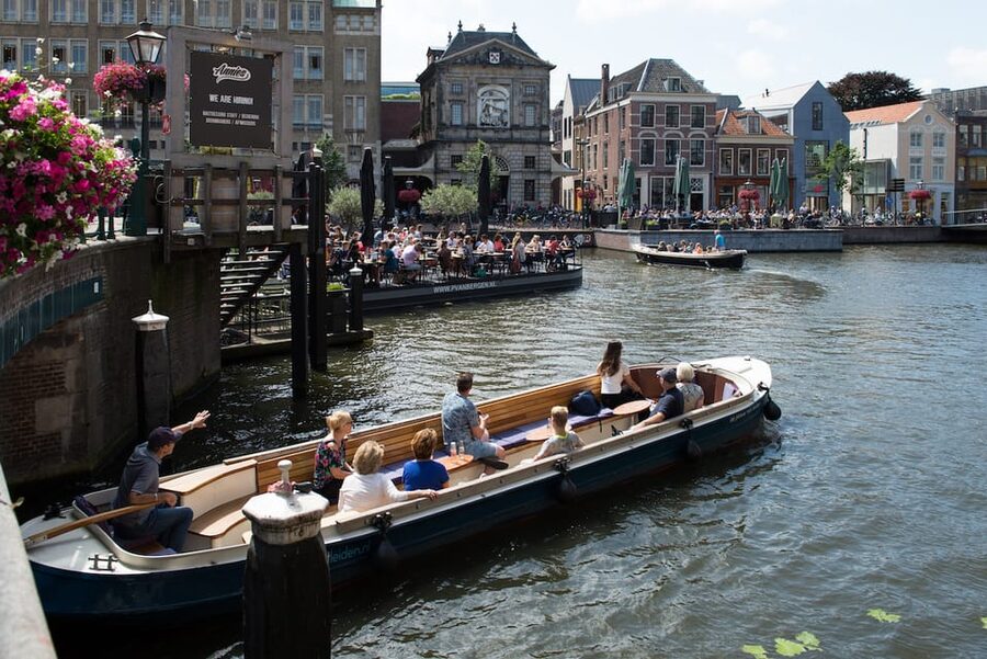 Leiden: Guided City Canal Cruise - Price, timing, and practical value