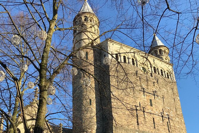 Maastricht Privat Sightseeing City Walk - Market Square and Maastricht’s civic center