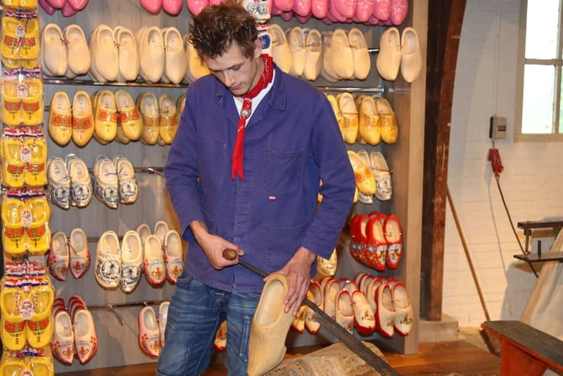Marken, Volendam, and Edam Full-Day Tour from Amsterdam - Standard, all-in, or Friday small group?