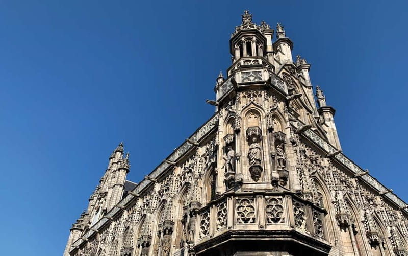 Middelburg: Guided Tour Townhall - Who will enjoy this town hall tour?