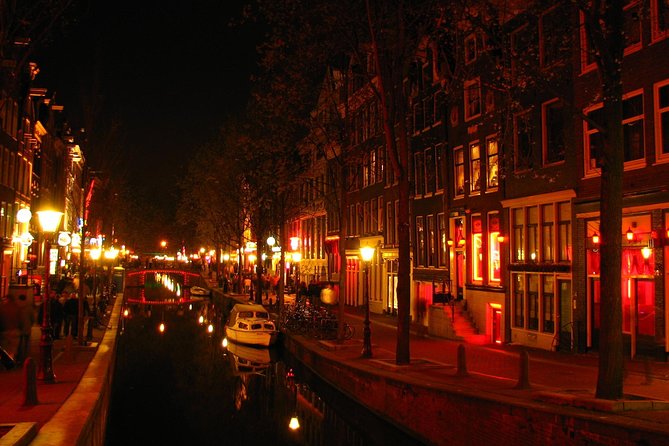 MUST DO: Amsterdam's Red Light District tour with a local - What this walk reveals about Amsterdam’s oldest quarter