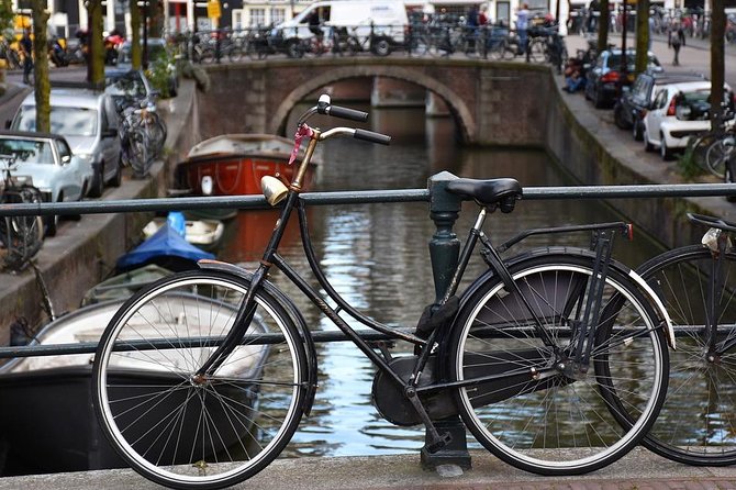 Private Amsterdam City Highlights Bike Tour (PRIVATE GUIDE) - What the private format is really worth